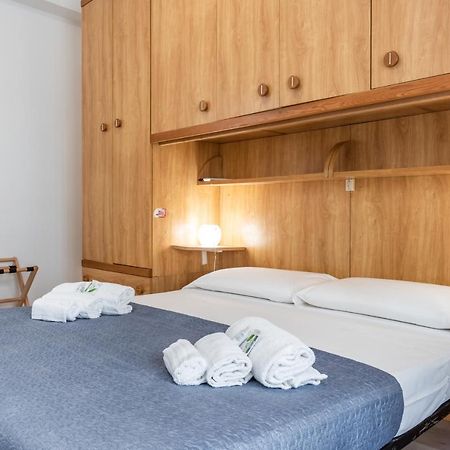 New Apt! 1Km From Central Station 'La Spezia' Exteriör bild