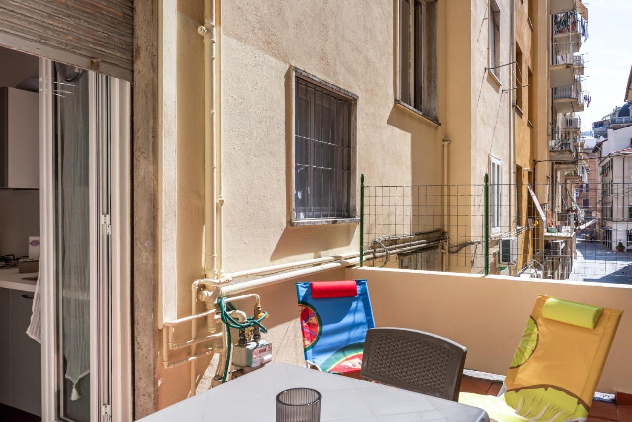 New Apt! 1Km From Central Station 'La Spezia' Exteriör bild