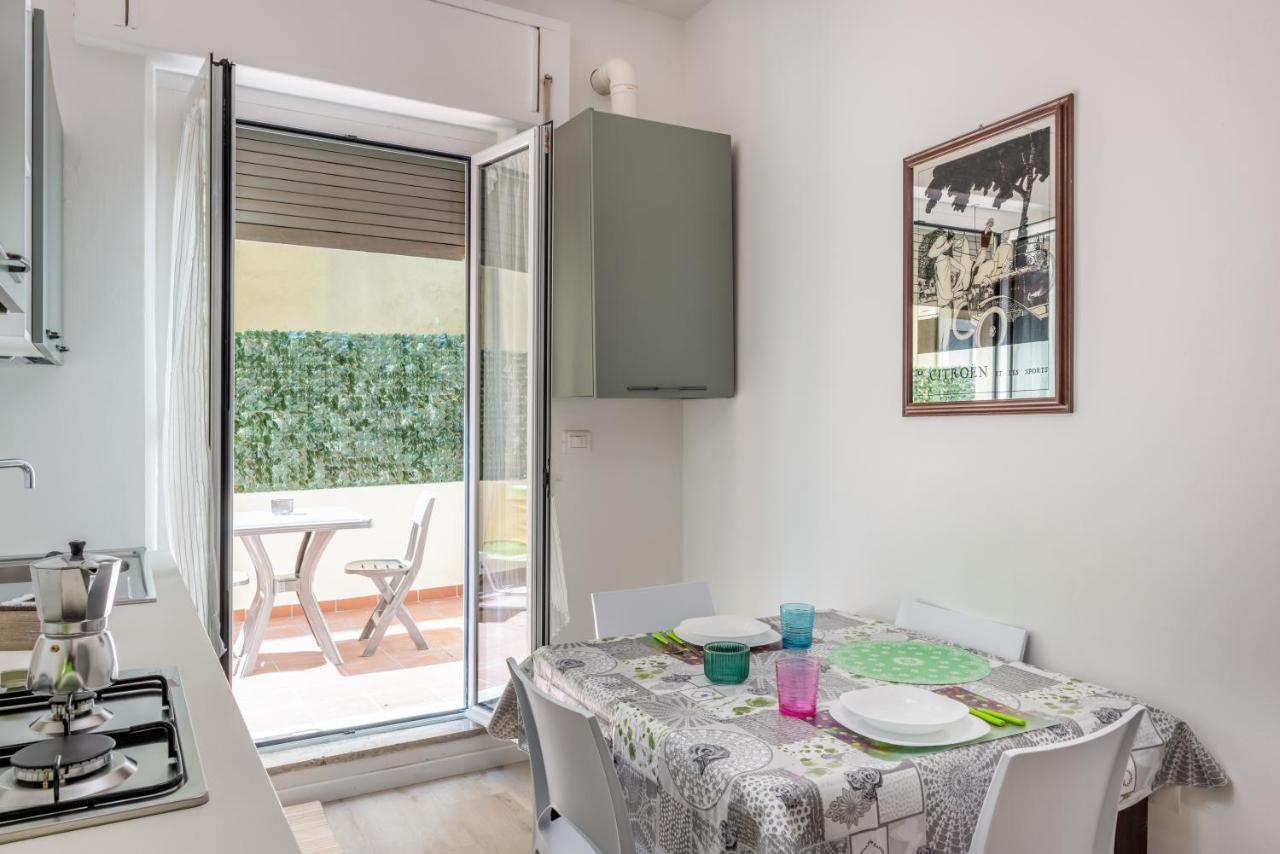 New Apt! 1Km From Central Station 'La Spezia' Exteriör bild